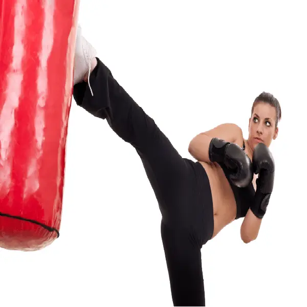 Luyện tập kickboxing như thế nào để tút lại vóc dáng
